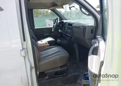 2005 Chevrolet Express z USA, uszkodzony, nr VIN 1GCGG29V451230985